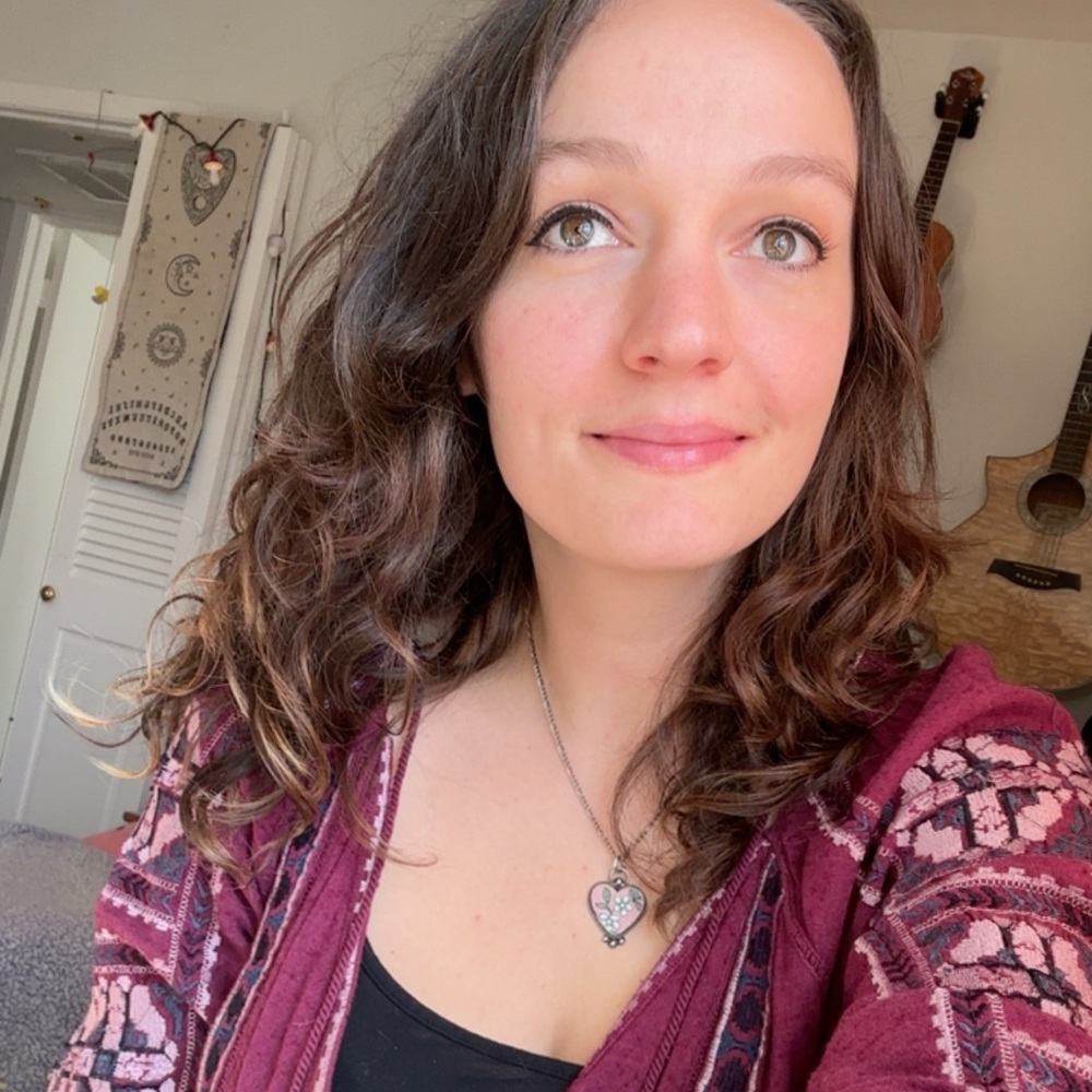 Meet your Posher, Savannah